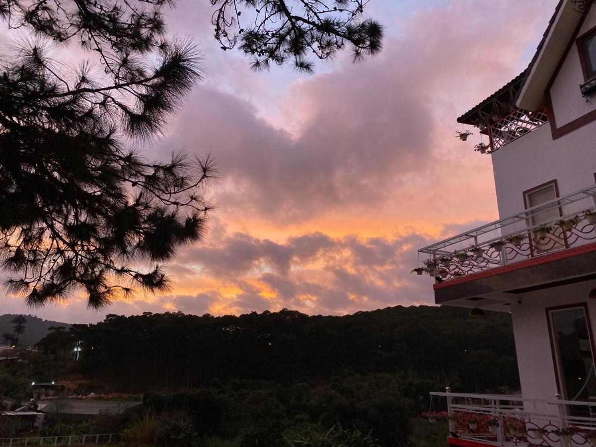 Hotel Vuong Bao Da Lat Kültér fotó