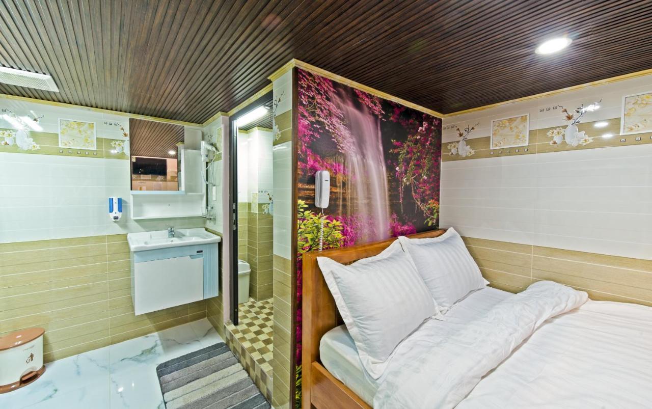 Hotel Vuong Bao Da Lat Kültér fotó